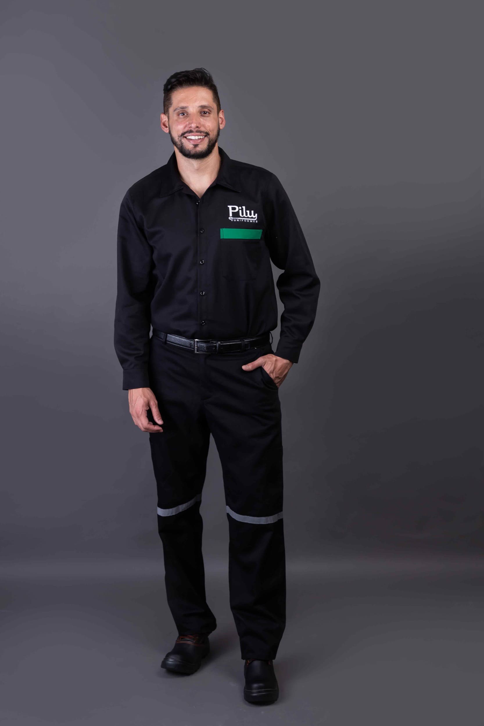 conjunto-gasolinero-1-overoles-pilu-uniformes-productos-uniformes-industriales-institucionales-tejidos-tecnicos-fabricantes-puebla-veracruz-cdmx-celaya-tabasco-monterrey